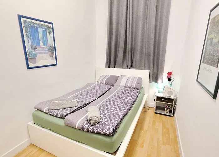 Privatunterkunft Comfortable In Lugner Area He