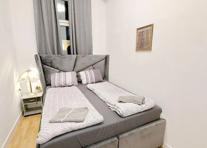 Comfortable In Lugner Area He Privatunterkunft